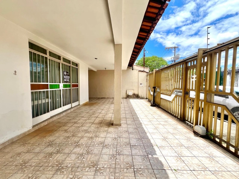 CASA | 3 QUARTOS| 01 SUITE | 02 BANHEIROS | 3 VAGAS: 3ª foto da galeria de imagens do imóvel