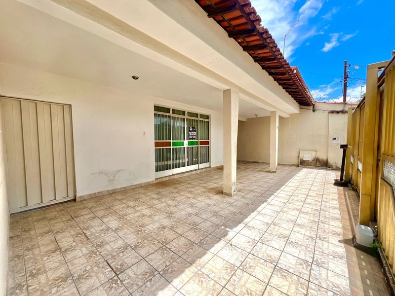 CASA | 3 QUARTOS| 01 SUITE | 02 BANHEIROS | 3 VAGAS: 2ª foto da galeria de imagens do imóvel