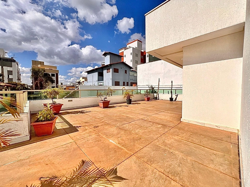 CASA ALTO PADRÃO À VENDA NO BAIRRO CASTELO I 3 QUARTOS I 4 VAGAS: 12ª foto da galeria de imagens do imóvel