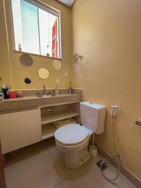 Belíssima Casa Geminada no Bairro Cabral | 250m² Construídos |: 25ª foto da galeria de imagens do imóvel