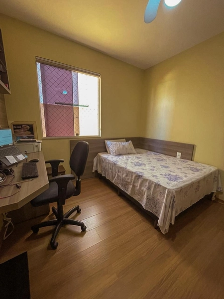 Belíssima Casa Geminada no Bairro Cabral | 250m² Construídos |: 19ª foto da galeria de imagens do imóvel