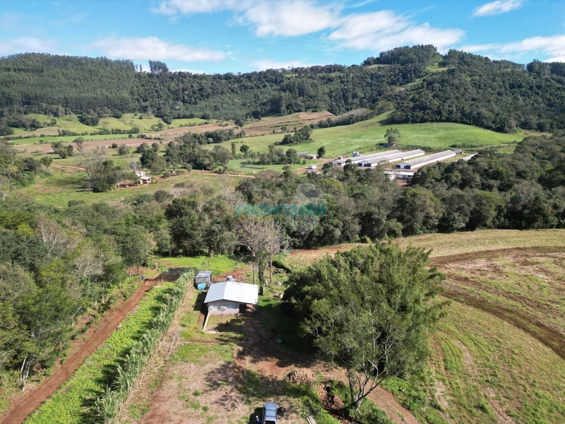 Chácara Pronta para Morar: 1ª foto da galeria de imagens do imóvel