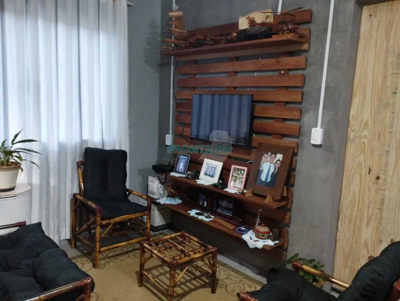 Chácara Pronta para Morar: 9ª foto da galeria de imagens do imóvel