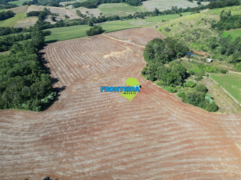 ÁREA RURAL EM REGIÃO NOBRE: 2ª foto da galeria de imagens do imóvel