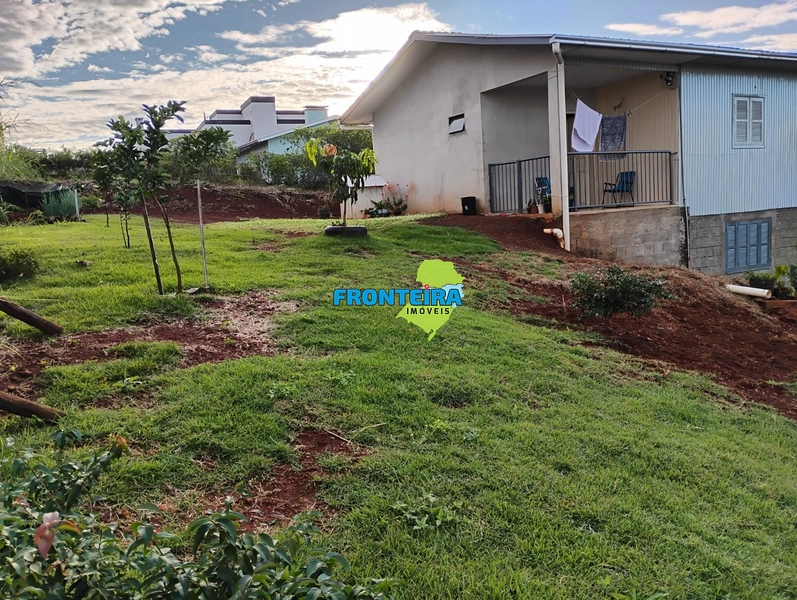 CASA MISTA: 7ª foto da galeria de imagens do imóvel