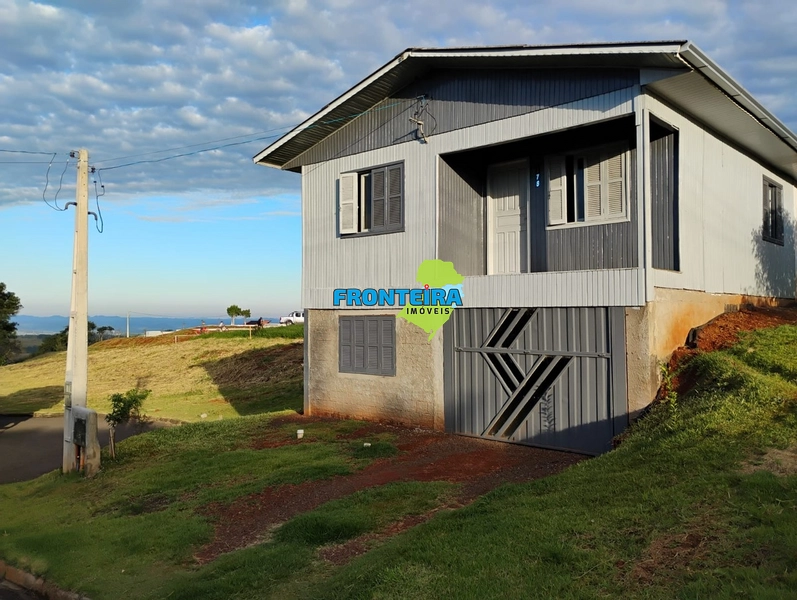 CASA MISTA: 5ª foto da galeria de imagens do imóvel