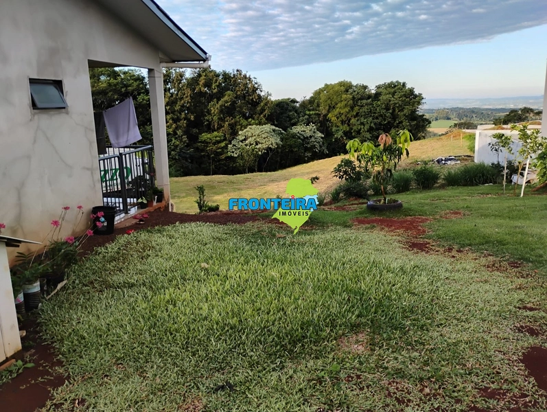 CASA MISTA: 4ª foto da galeria de imagens do imóvel