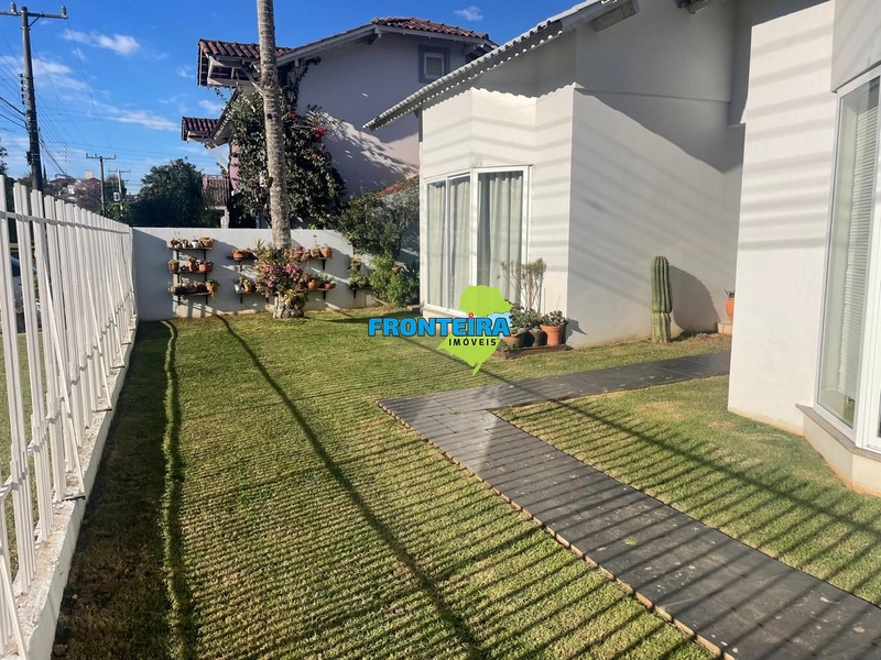 CASA ALTO PADÃO: 16ª foto da galeria de imagens do imóvel