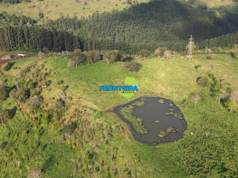 FAZENDA A 10 KM DO CENTRO: 6ª foto da galeria de imagens do imóvel