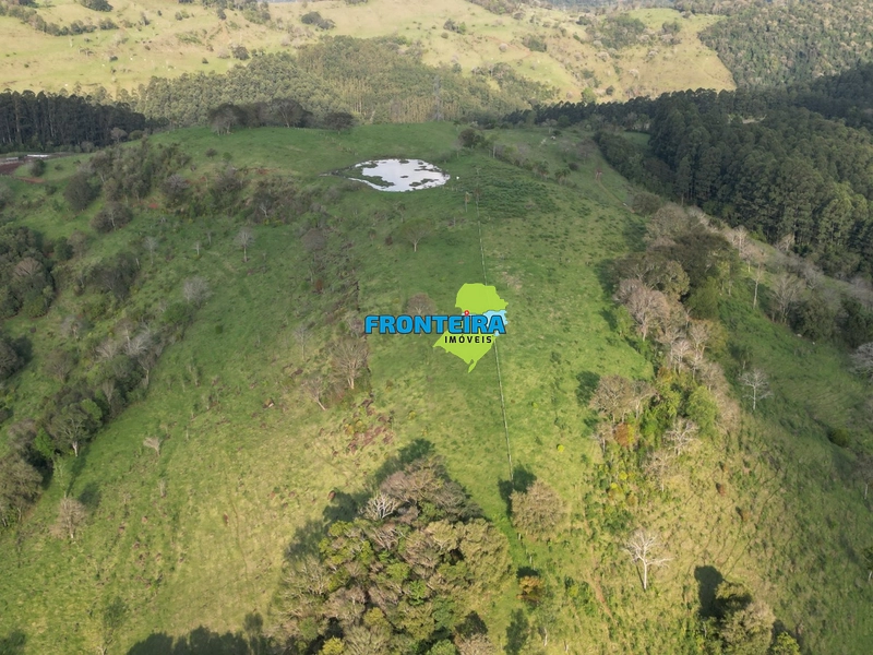 FAZENDA A 10 KM DO CENTRO: 4ª foto da galeria de imagens do imóvel