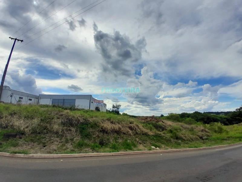 Terreno Comercial BR 163: 2ª foto da galeria de imagens do imóvel
