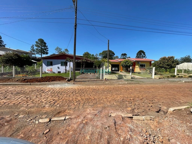 Casa Ampla em Cruzinhas: 10ª foto da galeria de imagens do imóvel