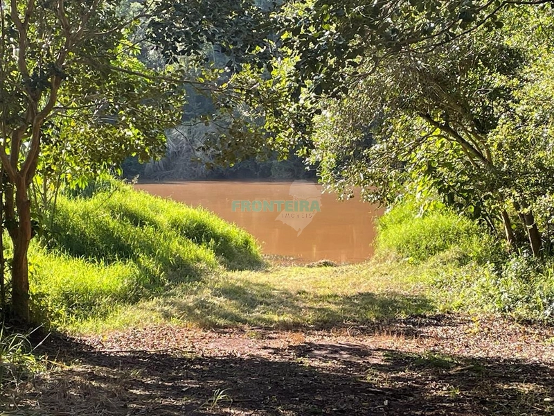 Terreno no Condomínio: 7ª foto da galeria de imagens do imóvel
