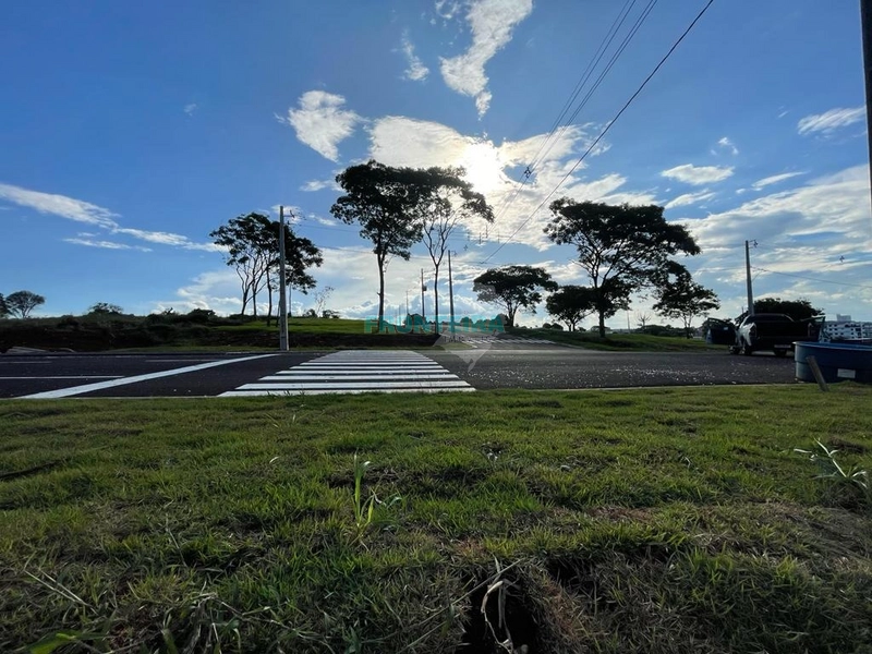 Terreno no Jardim Peperi: 8ª foto da galeria de imagens do imóvel