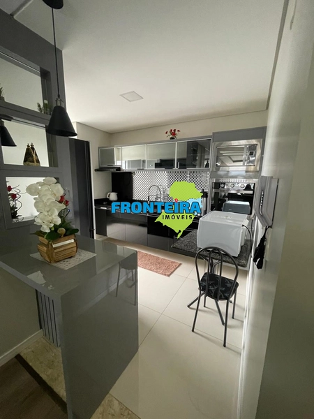 Apto no Centro Semi_Mobiliado: 7ª foto da galeria de imagens do imóvel