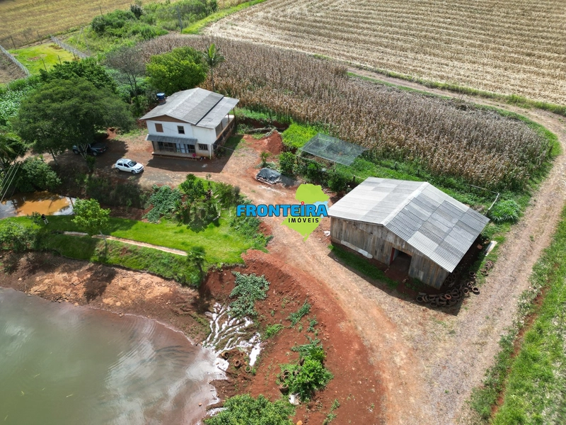 Chácara  Próxima a Cidade: 4ª foto da galeria de imagens do imóvel