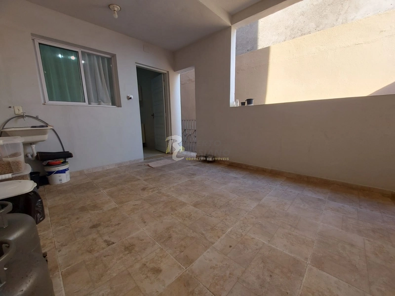 Sobrado 4 dorms (1 suíte) - Jd. Camila, Mauá/SP: 7ª foto da galeria de imagens do imóvel