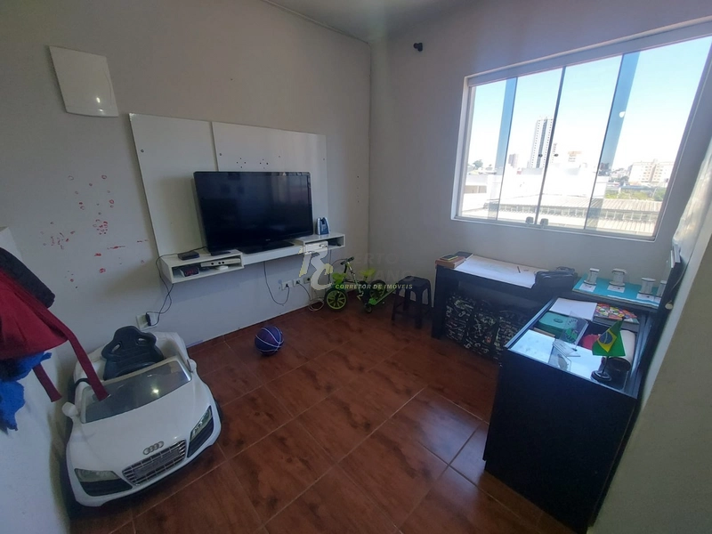 Sobrado com 3 suítes - Vl. Augusto, Mauá/SP: 12ª foto da galeria de imagens do imóvel