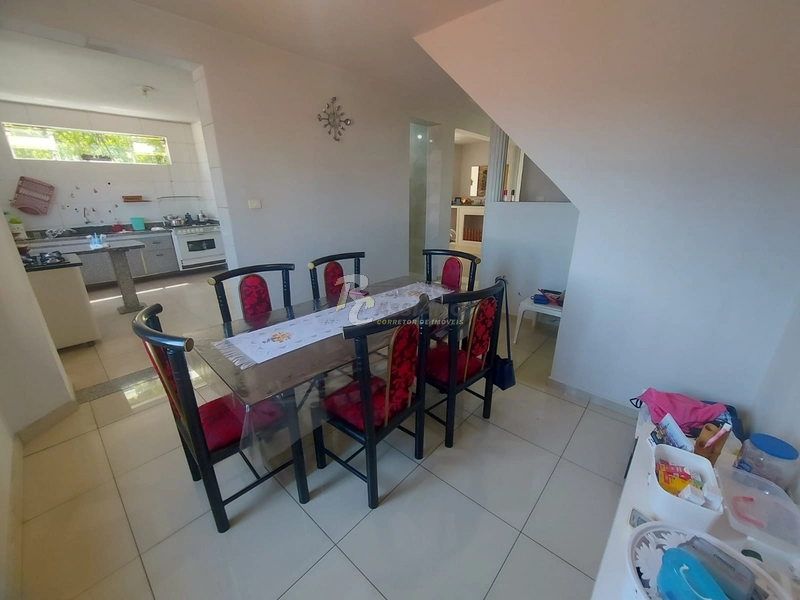 Sobrado com 3 suítes - Vl. Augusto, Mauá/SP: 8ª foto da galeria de imagens do imóvel