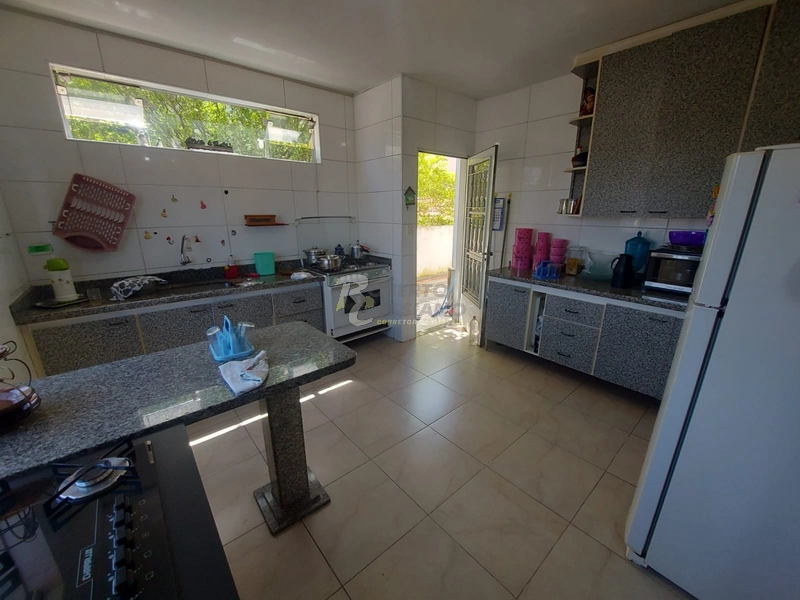 Sobrado com 3 suítes - Vl. Augusto, Mauá/SP: 9ª foto da galeria de imagens do imóvel