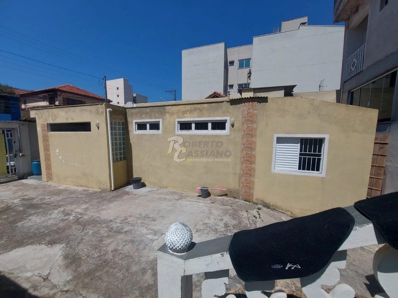 Sobrado com 3 suítes - Vl. Augusto, Mauá/SP: 3ª foto da galeria de imagens do imóvel