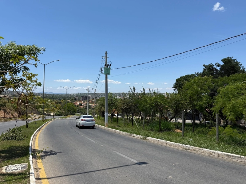Lote comercial na área central de Lagoa Santa/MG!