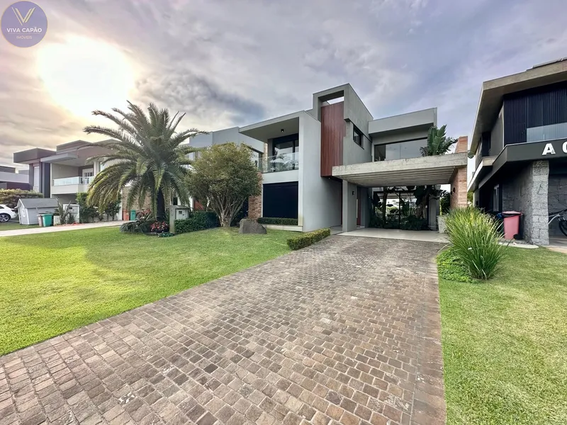 Charme e Modernidade à Beira da Lagoa – Sua Casa dos Sonhos: 1ª foto da galeria de imagens do imóvel