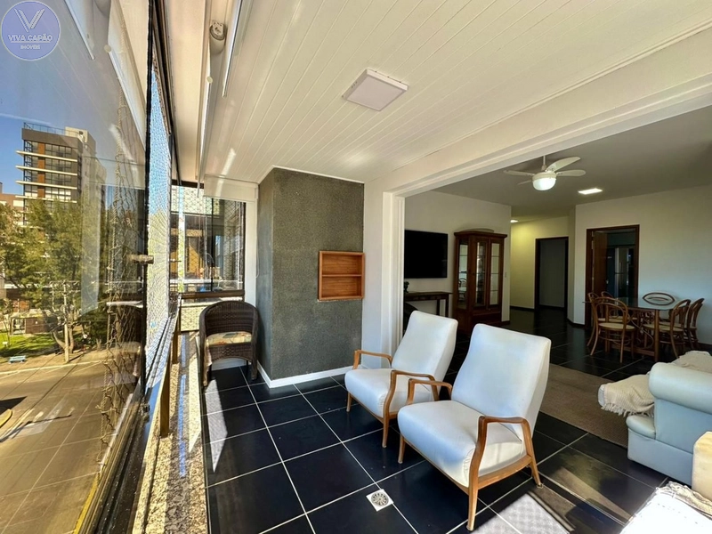 APARTAMENTO À POUCOS METROS DA BEIRA MAR DE CAPÃO DA CANOA