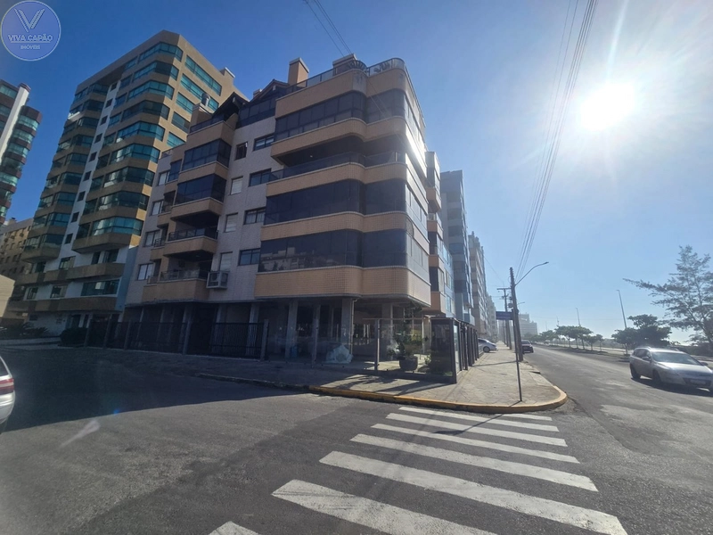 Cobertura de Frente para o Mar – Vista Panorâmica de Todos os Cômodos!: 2ª foto da galeria de imagens do imóvel