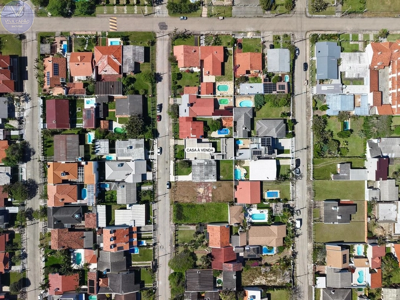 CASA MOBILIADA DECORADA NO CENTRO XANGRI-LÁ A POUCOS METROS DO MAR: 8ª foto da galeria de imagens do imóvel