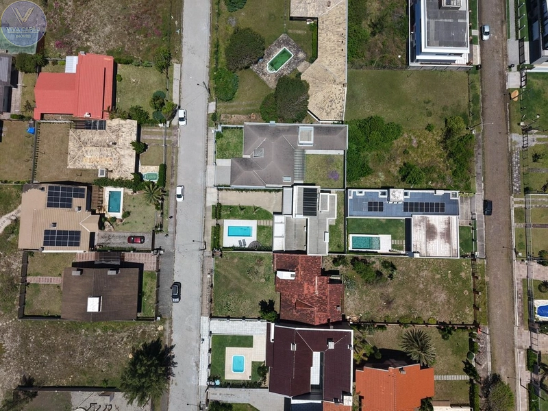 SOBRADO À VENDA EM XANGRI-LÁ, PRÓXIMO AO MAR: 8ª foto da galeria de imagens do imóvel