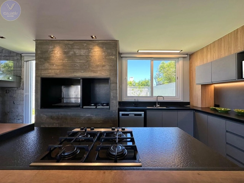 SOBRADO À VENDA EM XANGRI-LÁ, PRÓXIMO AO MAR: 17ª foto da galeria de imagens do imóvel