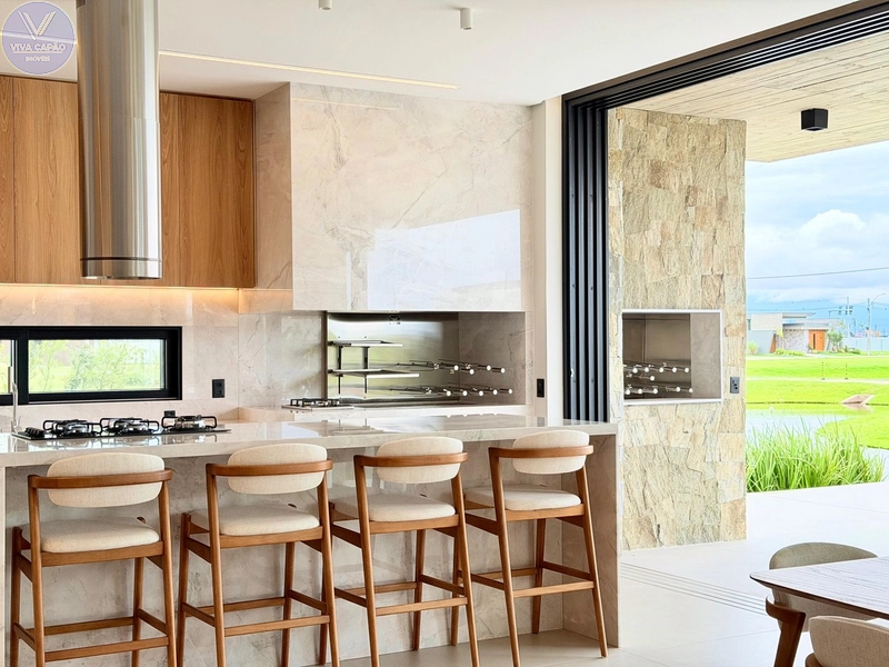 SOBRADO À BEIRA LAGO  ALTO PADRÃO - MOBILIADO & DECORADO: 13ª foto da galeria de imagens do imóvel