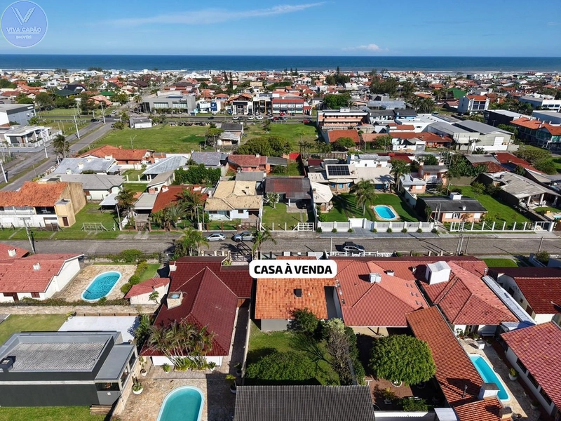 CASA TÉRREA NO CENTRO DE XANGRI-LÁ, FRENTE LESTE, DIVISA COM ATLÂNTIDA: 2ª foto da galeria de imagens do imóvel
