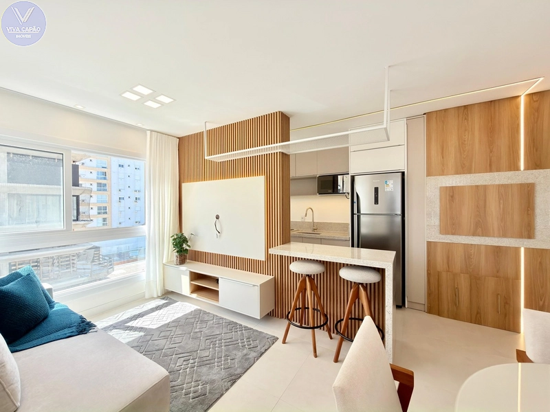 APARTAMENTO À VENDA, POUCOS PASSOS DO MAR!: 1ª foto da galeria de imagens do imóvel