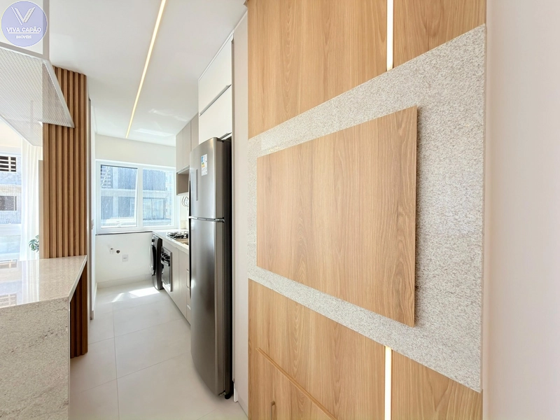 APARTAMENTO À VENDA, POUCOS PASSOS DO MAR!: 7ª foto da galeria de imagens do imóvel