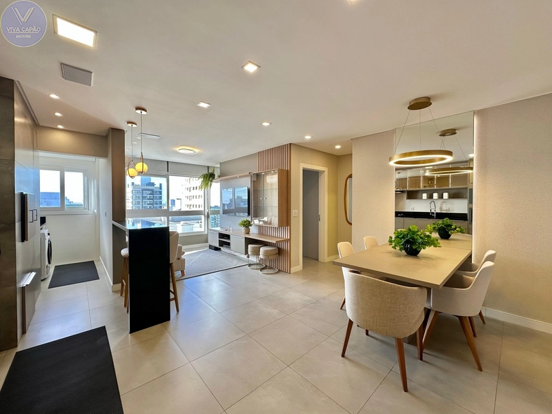 - Seu Refúgio no Litoral: Apartamento Decorado no Bairro Navegantes!