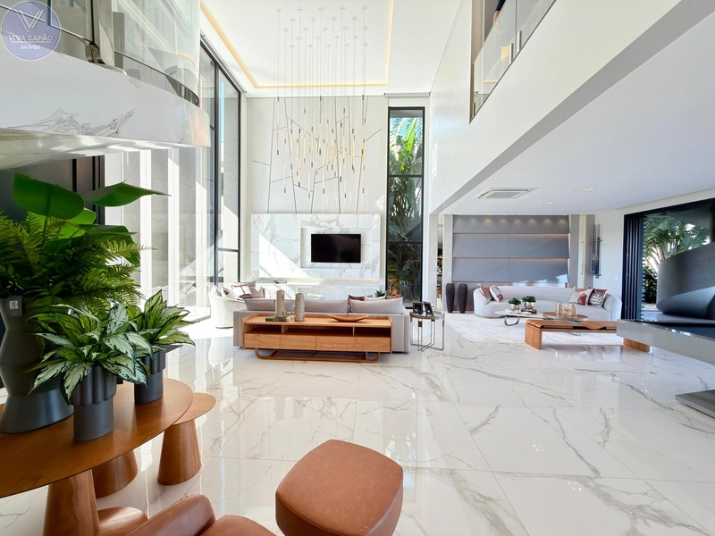 CONDOMÍNIO SENSE - MANSÃO COM VISTA FANTÁSTICA PARA O LAGO: 10ª foto da galeria de imagens do imóvel