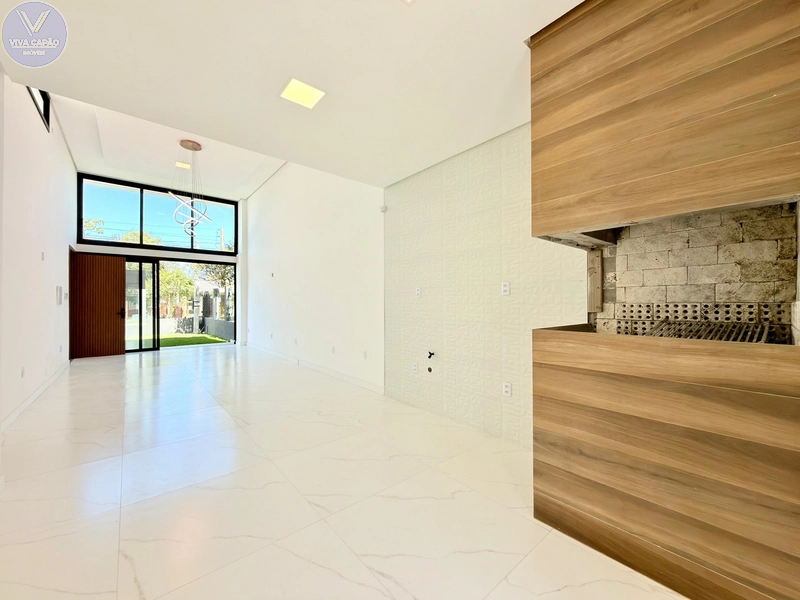 CASA COM 04 SUÍTES NO BAIRRO ARAÇÃO A 300 METROS DO MAR: 10ª foto da galeria de imagens do imóvel