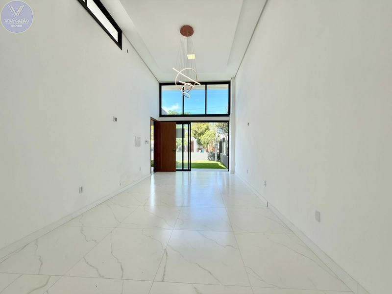 CASA COM 04 SUÍTES NO BAIRRO ARAÇÃO A 300 METROS DO MAR: 6ª foto da galeria de imagens do imóvel