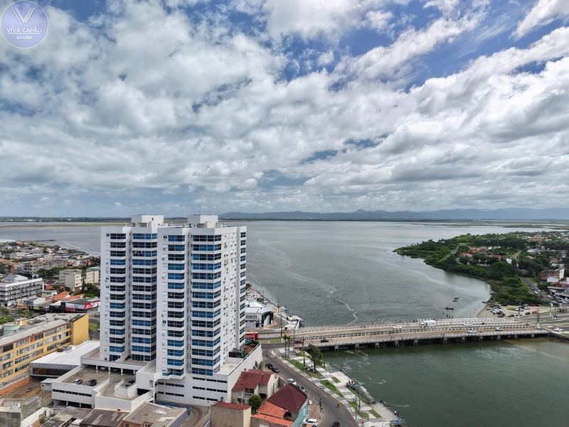 VENDO APARTAMENTO 14º ANDAR – VISTA PANORÂMICA PARA O MAR, RIO E SERRA: 1ª foto da galeria de imagens do imóvel