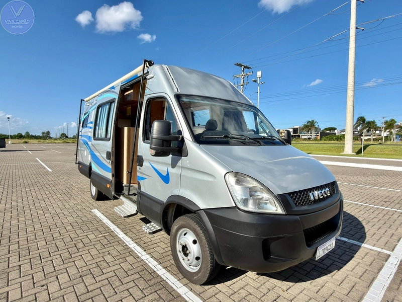 MOTOR-CASA/MICROONIBUS IVECO, IMPECÁVEL: 25ª foto da galeria de imagens do imóvel