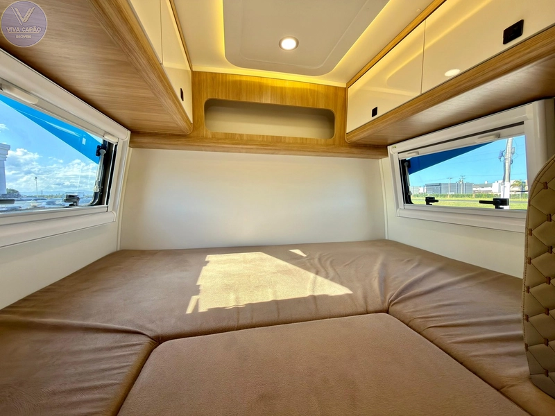 MOTOR-CASA/MICROONIBUS IVECO, IMPECÁVEL: 23ª foto da galeria de imagens do imóvel