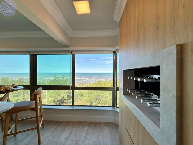 APARTAMENTO À VENDA DE FRENTE PARA PRAIA  PÉ NA AREIA: 7ª foto da galeria de imagens do imóvel