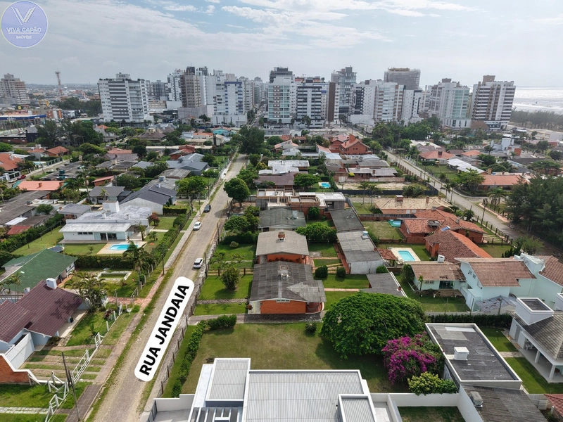CASA EM ATLÂNTIDA COM DOIS TERRENOS: 31ª foto da galeria de imagens do imóvel