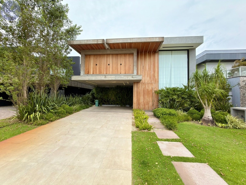 SENSE SOBRADO BEIRA LAGO