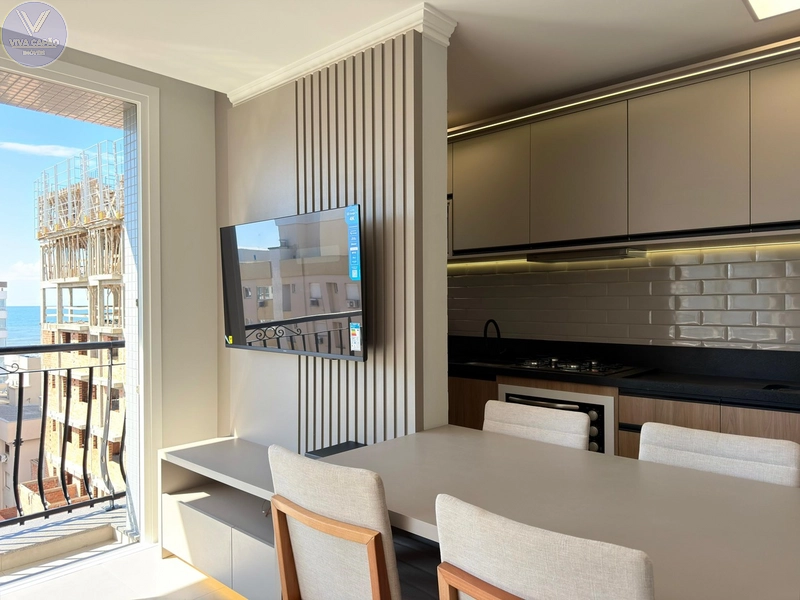 APARTAMENTO À VENDA EM CAPÃO DA CANOA COM SACADA DE FRENTE E VISTA MAR: 6ª foto da galeria de imagens do imóvel