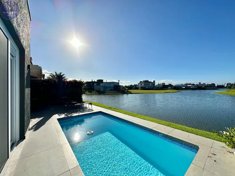 CASA DE LUXO NO CONDOMÍNIO RIVIERA - BEIRA LAGO - XANGRI-LÁ: 16ª foto da galeria de imagens do imóvel
