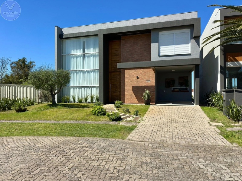 SOBRADO À VENDA CONDOMÍNIO CAPÃO ILHAS RESORT