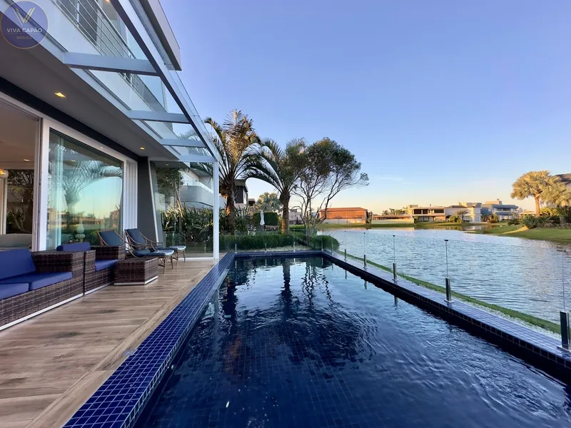 LINDO SOBRADO A BEIRA LAGO COM 5 SUÍTES: 10ª foto da galeria de imagens do imóvel